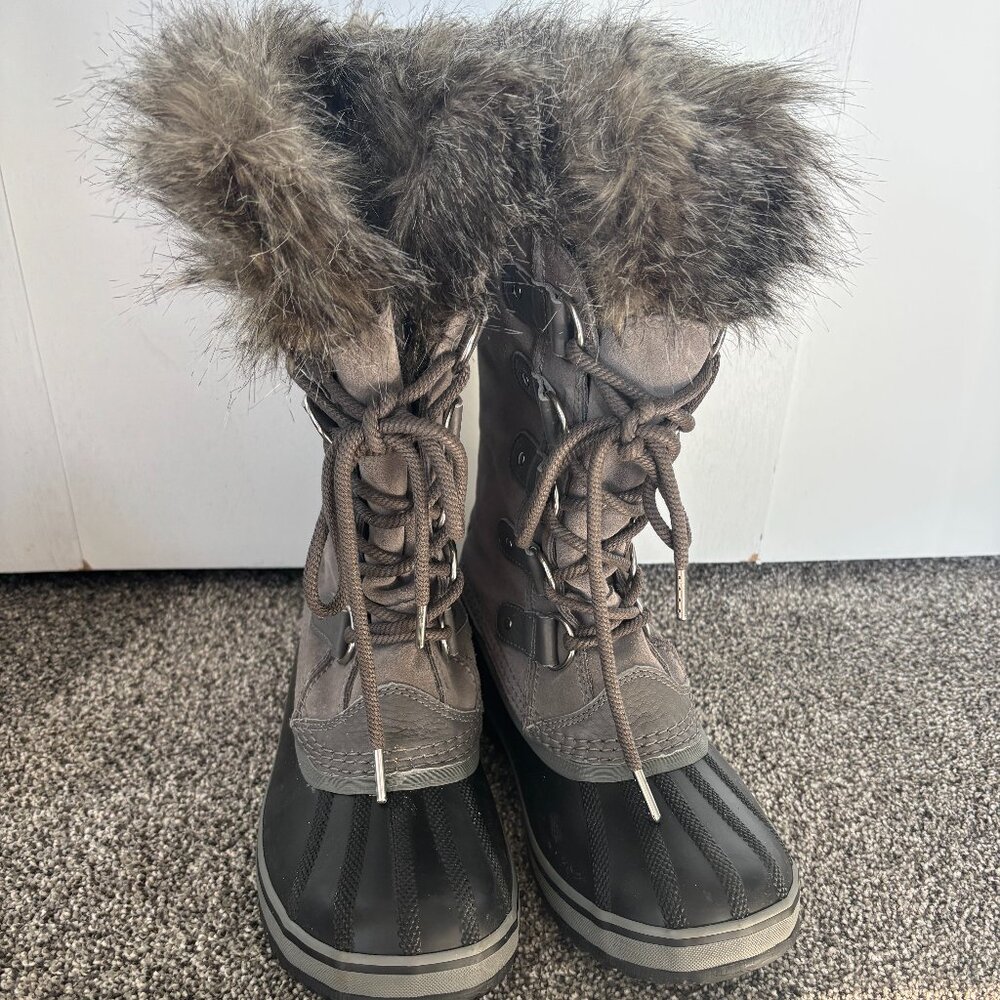 Sorel snowboots